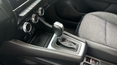 Renault Captur 1.6 E-Tech full hybrid 145 Rive Gauche 5dr Auto Hybrid Hatchback